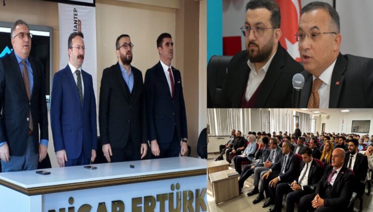 TÜGVA okullarda yine sahnede: Vali ve kaymakam ‘vakıf programı’nda