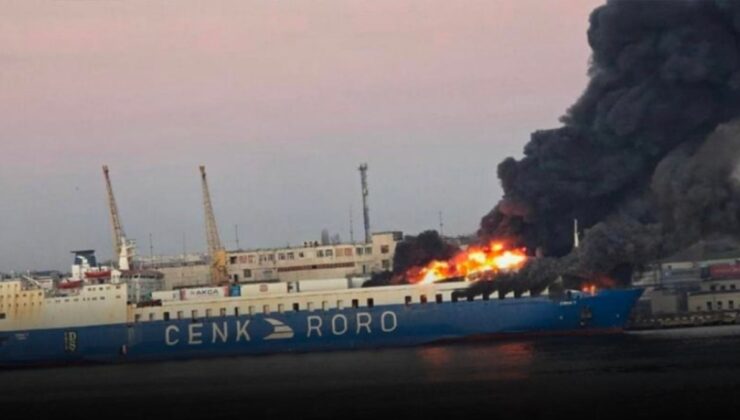 Ukrayna seferi yapan Türk gemisi vuruldu