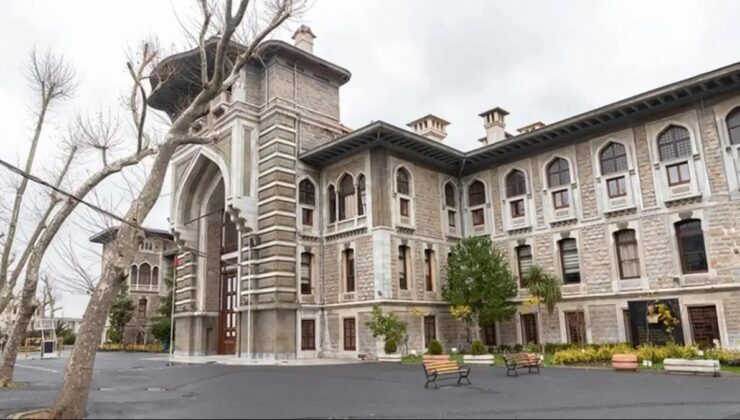 'Taciz listesi' skandalı sonrası: İstanbul Erkek Lisesi'nin müdürü görevden alındı