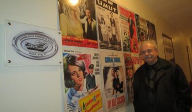 Yeşilçam’ın ünlü müzisyeni Zafer Dilek hayatını kaybetti