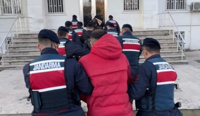 Yurt dışını kaçmak isterken yakalandılar! 5 Türk tutuklandı