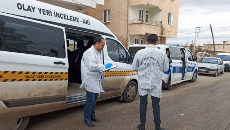 26 yaşındaki Mehmet yalnız yaşadığı evinde ölü bulundu