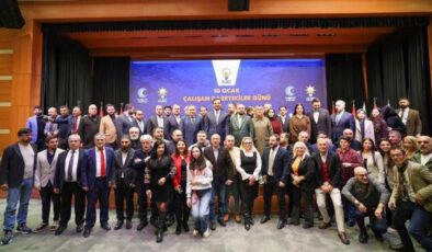 AK Parti İstanbul İl Başkanlığı’nda gazetecilerle ’10 Ocak’ buluşması