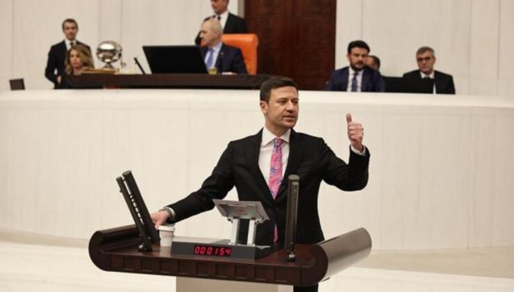 AK Parti’den Mansur Yavaş’a su tepkisi: Ankara’yı 40 yıl geriye götürdü!