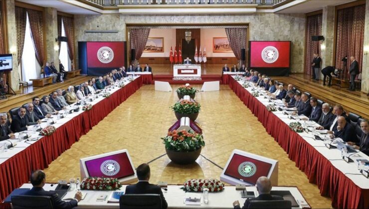 AKP’li kurmaylardan uyarı! Soru işaretleri artıyor