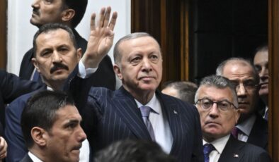 AKP'nin görüştüğü 3 CHP'li belediye başkanı belli oldu