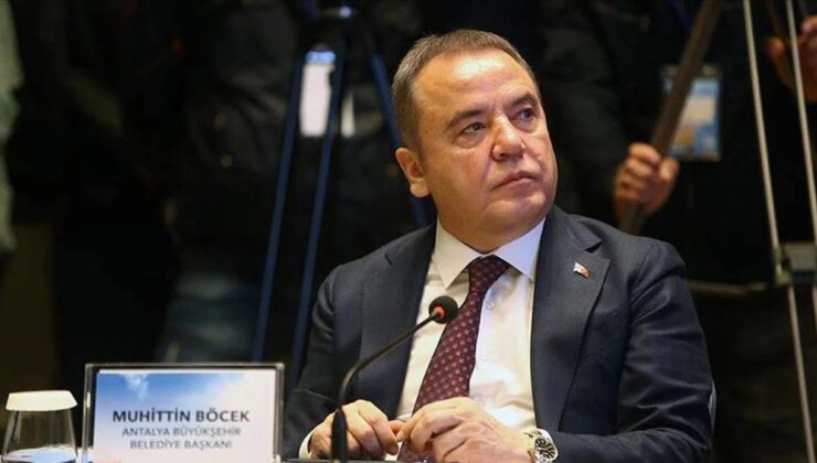 Antalya Büyükşehir Belediye Başkanı Muhittin Böcek yeniden hastaneye kaldırıldı