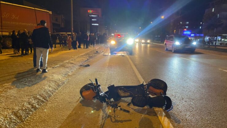 Antalya'da kamyonet ile elektrikli bisiklet çarpıştı: 1 ölü