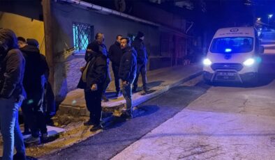 Arkadaşıyla tartıştı, bıçaklayıp öldürdü