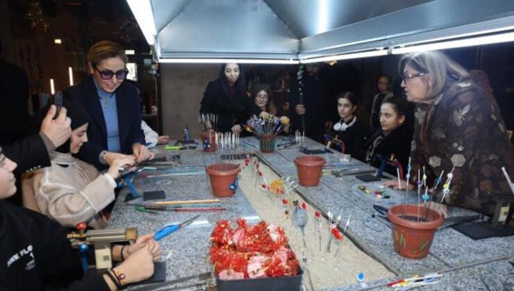 Başkan Şahin’den yarıyıl tatili atölyelerine ziyaret