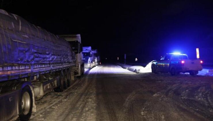 Bayburt-Erzurum kara yolu ulaşıma kapandı