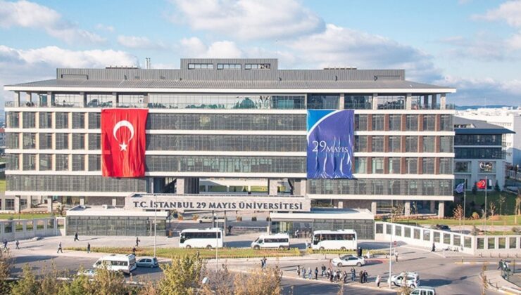 Bir eski başkana daha çifte maaş