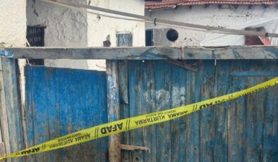 Böcek ilacından 7 kişi zehirlendi! Sokak kapatıldı…