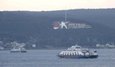 Bozcaada feribot seferlerine fırtına engeli