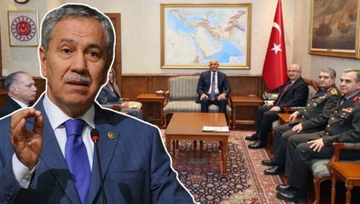 Bülent Arınç Barrack'ın ziyaretindeki oturma düzenine ateş püskürdü