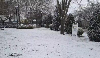 Çamlıca Tepesi beyaza büründü