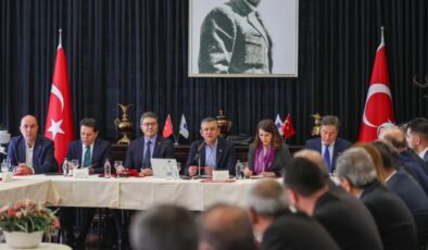 CHP’li başkanlardan İmralı'ya net tavır: “Yanlış bir adım”