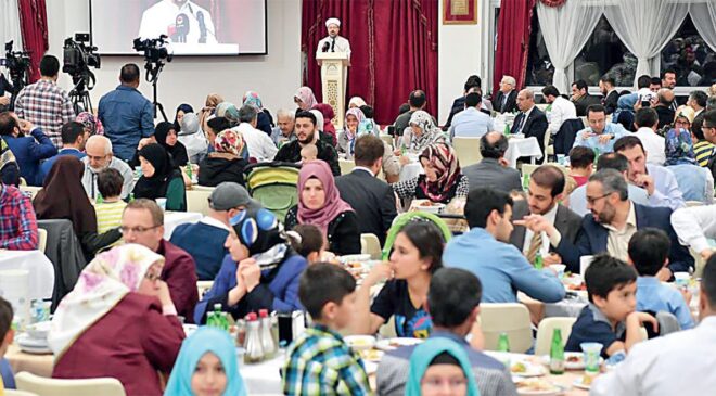 Diyanet’in fitre bedeli kendisine bile yetmedi