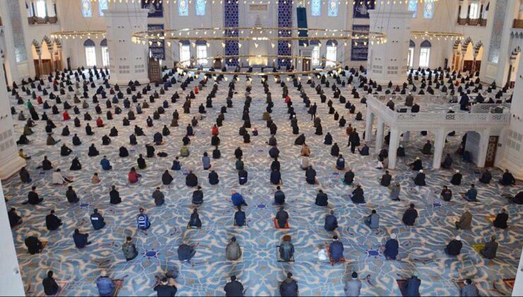 Diyanet'ten 'din istismarı' vurgusu! 'Kimse kendini, Allah ve Resûlü’nün yerine koyamaz'