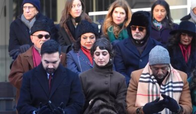 Eksi 13 derecede halkın önünde yemin etti, Mamdani resmen göreve başladı