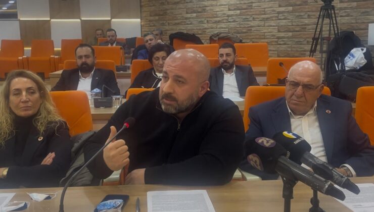 Elazığ Belediye Meclisi'nde kar tartışması