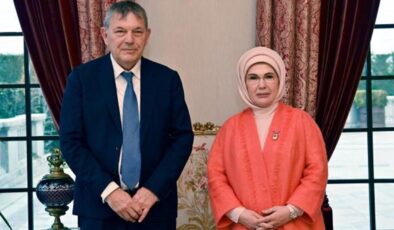 Emine Erdoğan, UNRWA Genel Komiseri Lazzarini ile görüştü