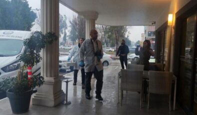 Genç adam, otel odasında ölü olarak bulundu!