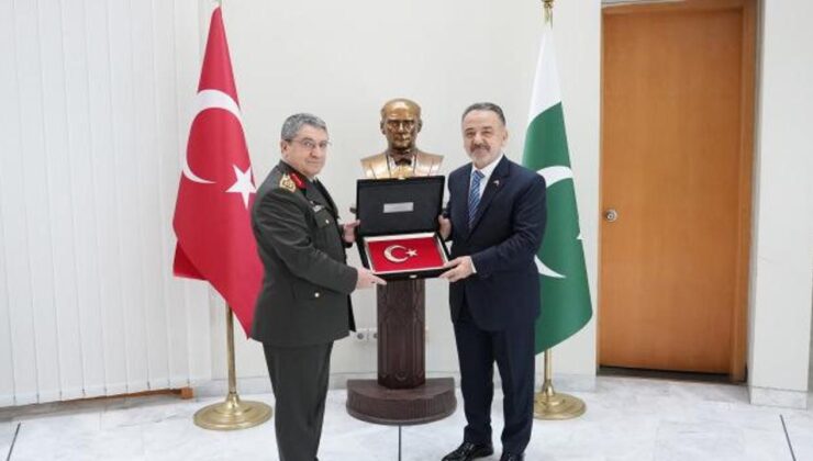 Genelkurmay Başkanı Orgeneral Bayraktaroğlu, Pakistan’da