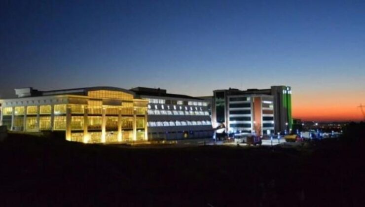 ‘Hademe sahte diplomayla koordinatör oldu’ iddiasına üniversiteden yalanlama