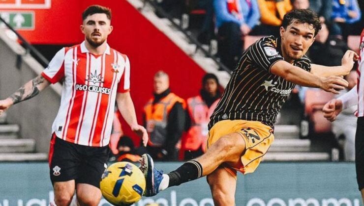 Hull City, Southampton’ı deplasmanda devirdi!
