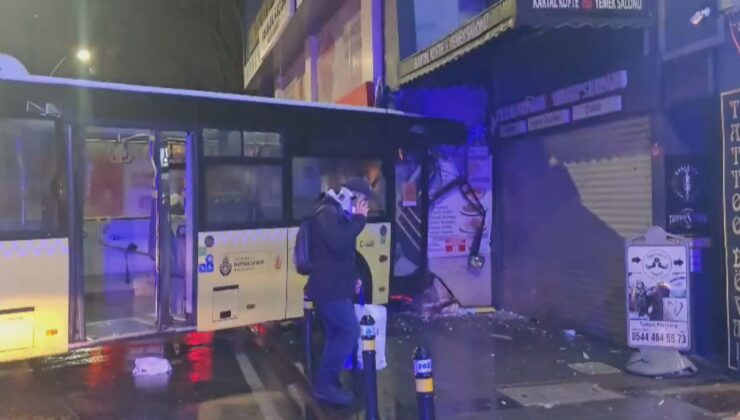 İETT otobüsü duvara çarptı! Yaralılar var