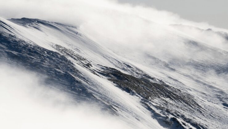 İran'da kaybolan dağcıların cansız bedenine ulaşıldı