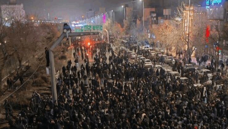 İran'daki gösterilerde hayatını kaybedenlerin sayısı 5 bin 848'e yükseldi