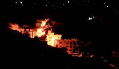 İsrail ordusu, Lübnan'ın güneyine saldırdı