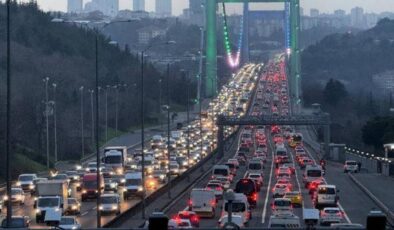 İstanbul’da akşam çilesi: Trafik durma noktasına geldi