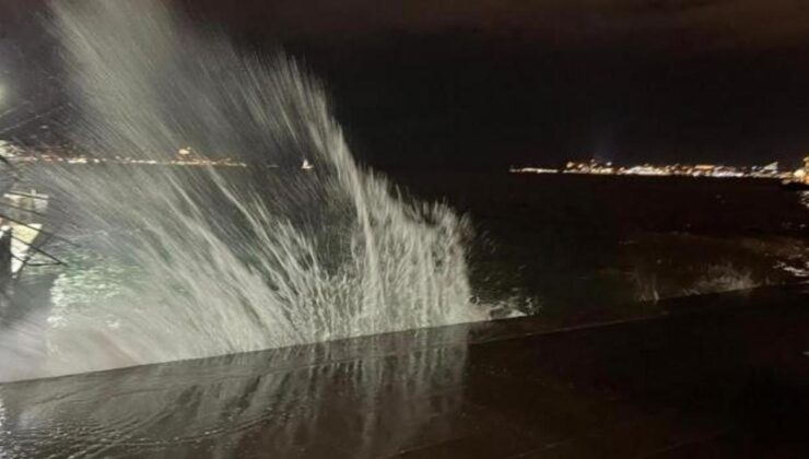 İstanbul’da sabah saatlerinde lodos etkili oldu