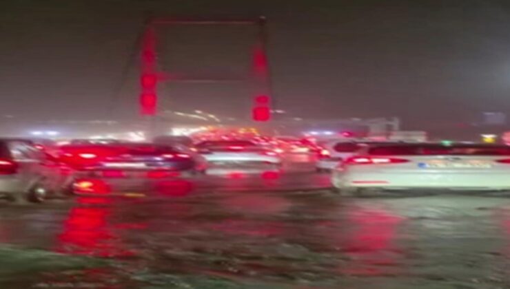 İstanbul'da sağanak şiddetlendi: Sürücüler güçlükle ilerledi