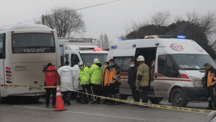 İzmir'de midibüsün çarptığı yaya öldü