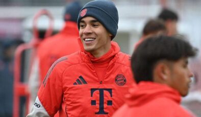 Jamal Musiala sahalara geri döndü! 4 ay önce ayak bileği kırılmıştı