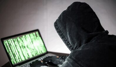 Kadınların bilgilerini yayımlayan internet korsanları yakalandı