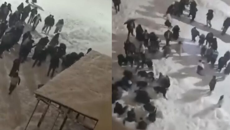 Kar kütlesi altında kalan 2 öğrenci hastaneye kaldırıldı