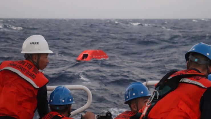 Kargo gemisi battı 2 denizci öldü, kayıplar var