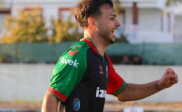 Karşıyaka’da ayrılık