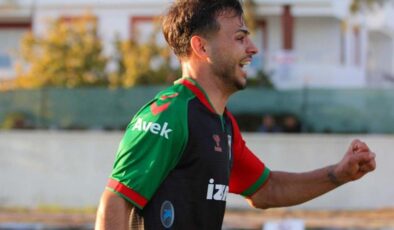 Karşıyaka’da ayrılık