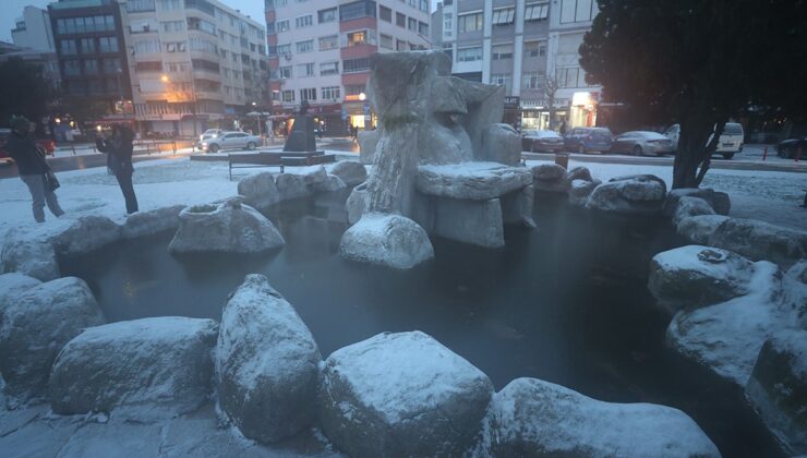 Kırklareli’nde kar nedeniyle taşımalı eğitime bir gün ara