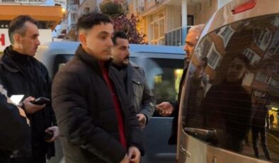 Kuruyemişçide sıra kavgası! Başını yere çarpan müşteri ağır yaralandı