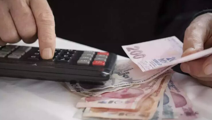 Masadaki rakam netleşti! İşte emekliye verilecek bayram ikramiyesi