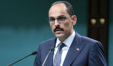 MİT Başkanı Kalın, Hamas heyetiyle görüştü