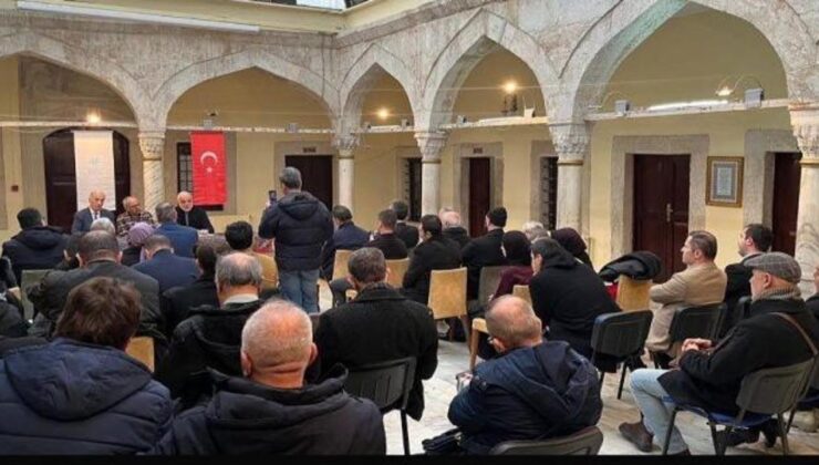 Mütefekkir Yazar Seyyid Ahmet Arvasi anısına panel