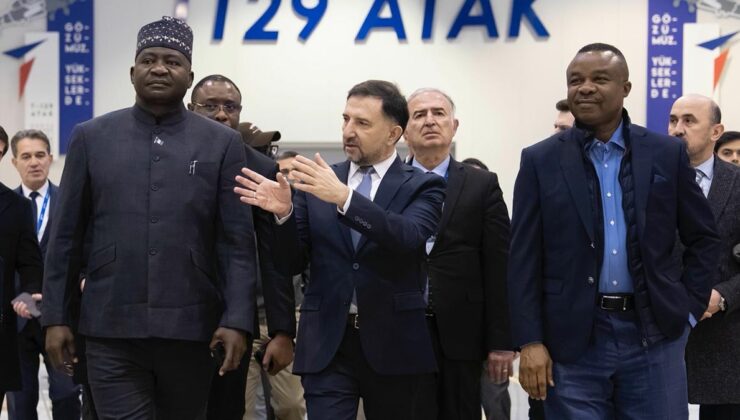 Nijerya Savunma Bakanı Musa'dan TUSAŞ'a ziyaret